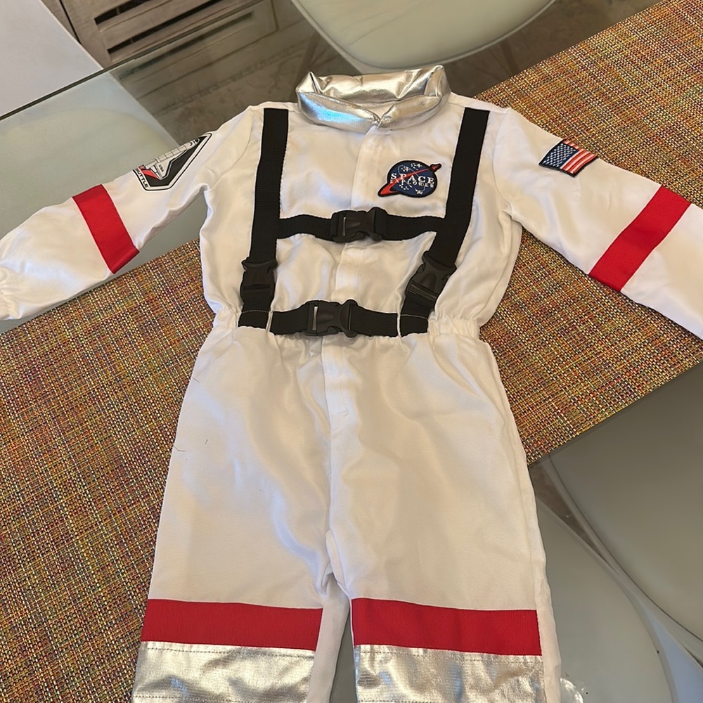 Kids’ Astronaut costume with helmet